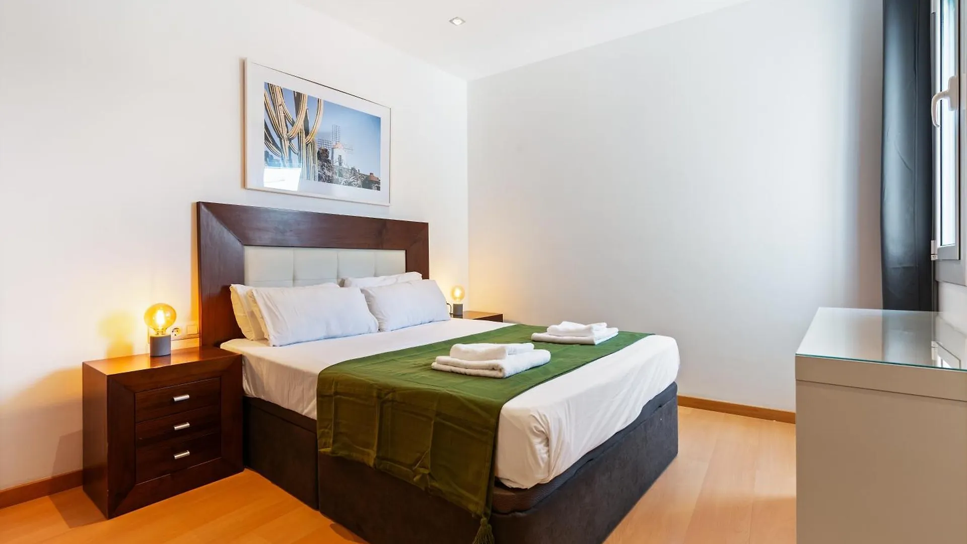 Apartamento Fridays Flats Bright & Breezy Barcelona